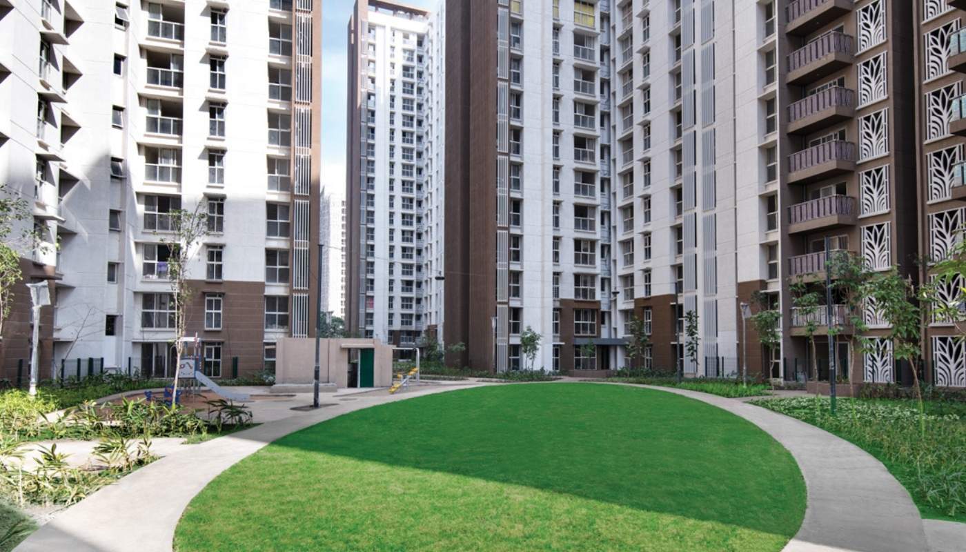 Lodha Upper Thane 1/2/3 BHK Homes View Price Brochure